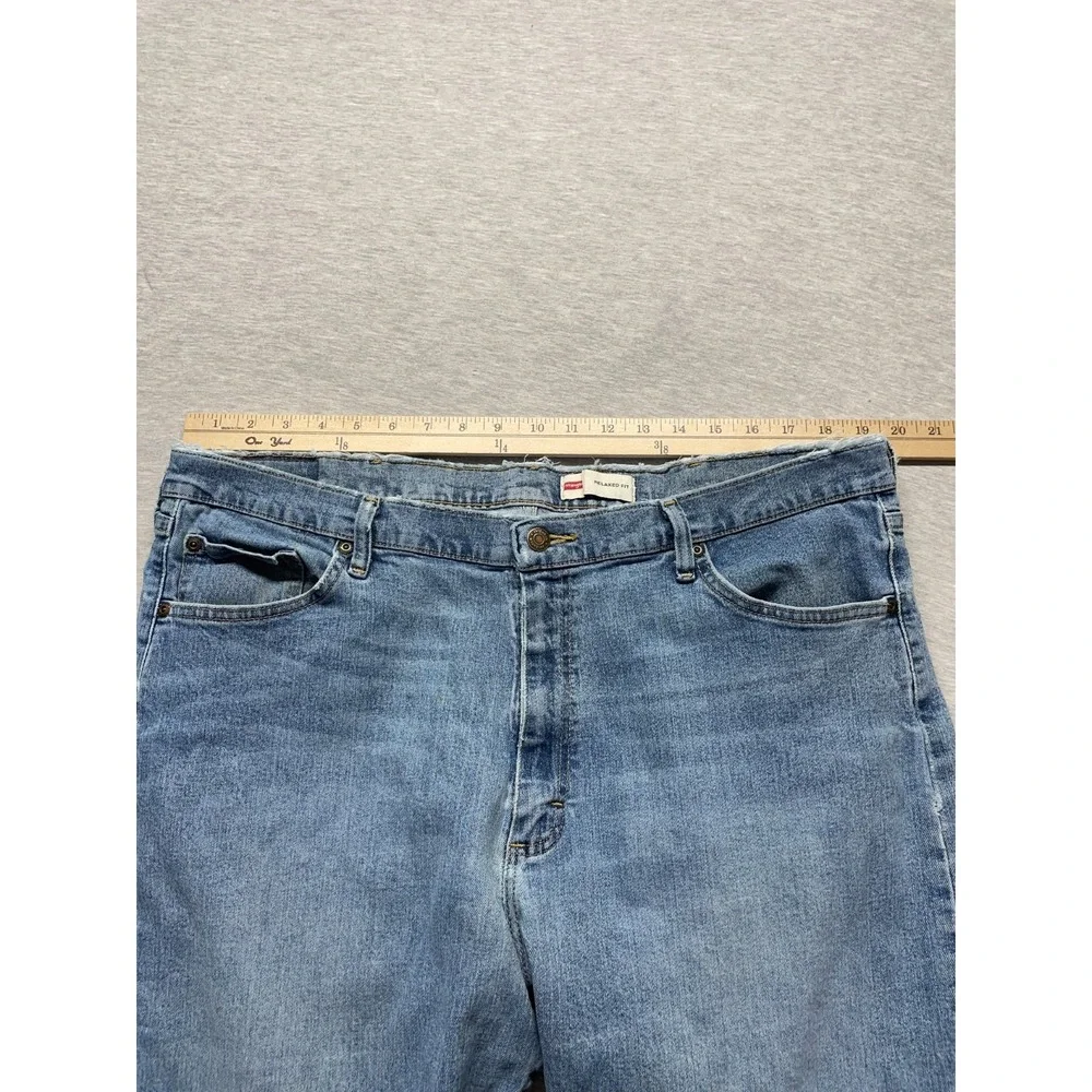 Wrangler relaxed fit
